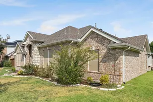 1420 Hudspeth Dr, Carrollton, TX 75010 - Photo 33