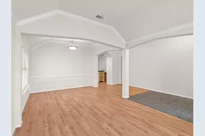1420 Hudspeth Drive, Carrollton, TX 75010 - Photo 5