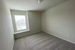 405 S Hopson St, Van Alstyne, TX 75495 - Photo 13