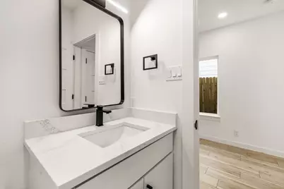 2230 Hooper Street, Dallas, TX 75215 - Photo 5
