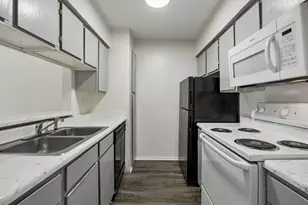6050 Melody Ln, Dallas, TX 75231 - Photo 3