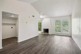 6050 Melody Ln, Dallas, TX 75231 - Photo 9