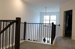 2729 Vista Park Ln, Lewisville, TX 75067 - Photo 11