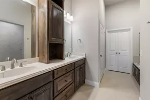 4309 Rose Garrison Ln, Arlington, TX 76005 - Photo 9