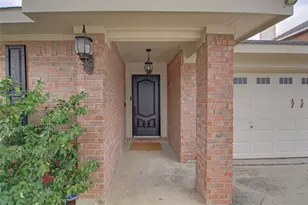 5725 Lionfish Way, Fort Worth, TX 76131 - Photo 3