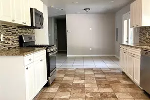 6912 Heritage Ln, Fort Worth, TX 76134 - Photo 3
