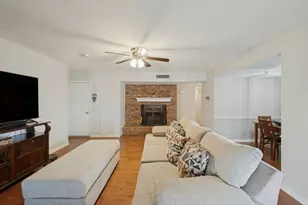 700 Nora Ln, DeSoto, TX 75115 - Photo 23