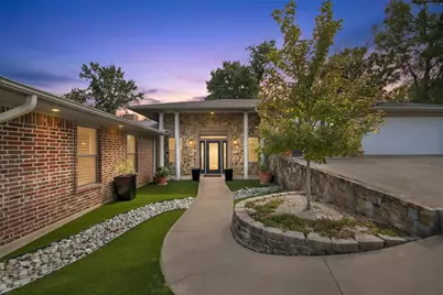 1227 Kiowa Drive W, Lake Kiowa, TX 76240 - Photo 1