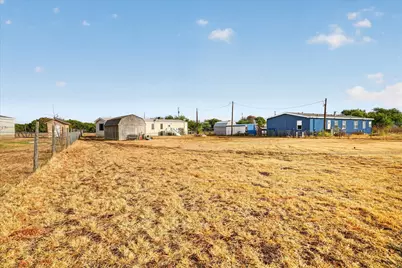 5703 N Sunchase Drive, Granbury, TX 76049 - Photo 31