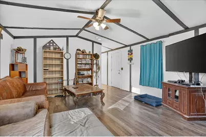 5703 N Sunchase Drive, Granbury, TX 76049 - Photo 11