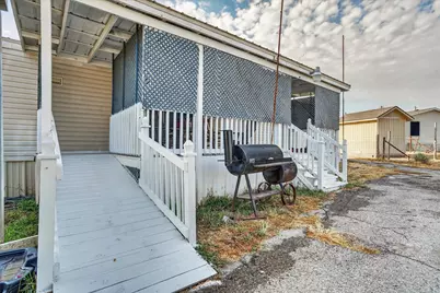 5703 N Sunchase Drive, Granbury, TX 76049 - Photo 7