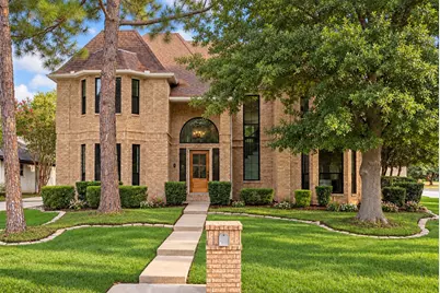 2 Crestwood Drive, Trophy Club, TX 76262 - Photo 1