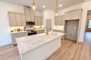 5504 Curzon Ave, Fort Worth, TX 76107 - Photo 3
