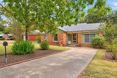 2138 Longwood Lane, Dallas, TX 75228 - Photo 1