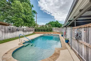 5725 Trails Edge Ct, Arlington, TX 76017 - Photo 29