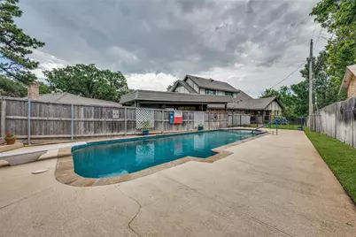 5725 Trails Edge Court, Arlington, TX 76017 - Photo 31