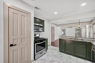 3824 Collinwood Ave, Fort Worth, TX 76107 - Photo 9
