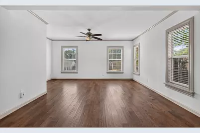 3824 Collinwood Avenue, Fort Worth, TX 76107 - Photo 5
