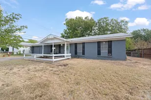 508 NW Newton Dr, Burleson, TX 76028 - Photo 3