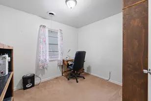 508 NW Newton Dr, Burleson, TX 76028 - Photo 15