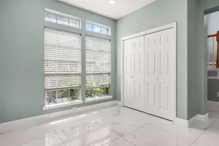 11001 Thornwood Dr, La Porte, TX 77571 - Photo 13