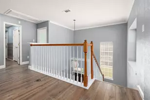 11001 Thornwood Dr, La Porte, TX 77571 - Photo 21
