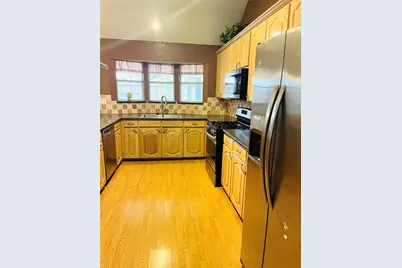 804 Boxwood Drive, Lewisville, TX 75067 - Photo 5