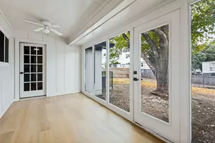 5445 Enderly Pl, Dallas, TX 75227 - Photo 19