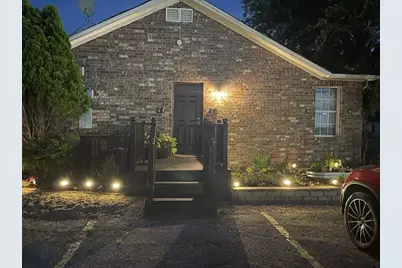 2340 N Chandler Drive E, Fort Worth, TX 76111 - Photo 3