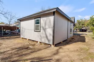 2736 Marigold Ave, Fort Worth, TX 76111 - Photo 23