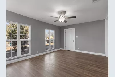2736 Marigold Avenue, Fort Worth, TX 76111 - Photo 7