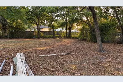 1710 Cleveland, Greenville, TX 75401 - Photo 5