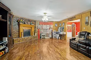302 Johnson St, Seagoville, TX 75159 - Photo 5