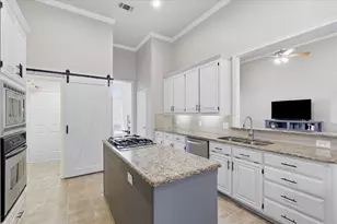 2705 Mimosa Ct, Bedford, TX 76021 - Photo 13