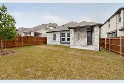 1636 Whispering Meadow Drive, Van Alstyne, TX 75495 - Photo 37