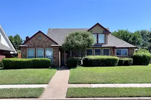 2766 Claremont Dr, Grand Prairie, TX 75052 - Photo 1