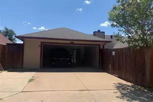 2766 Claremont Dr, Grand Prairie, TX 75052 - Photo 21