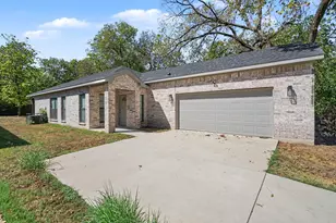 4221 Cardinal Dr, Dallas, TX 75216 - Photo 1