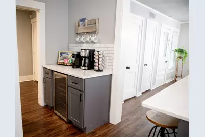 512 N College Street, Waxahachie, TX 75165 - Photo 9