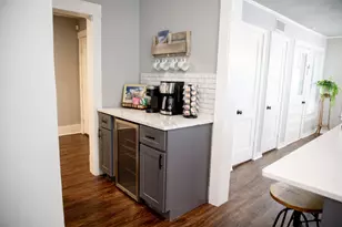 512 N College St, Waxahachie, TX 75165 - Photo 9