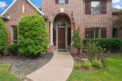 2241 Magic Mantle Drive, Lewisville, TX 75056 - Photo 3