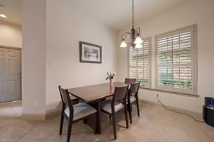 2241 Magic Mantle Dr, Lewisville, TX 75056 - Photo 11