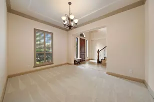 2241 Magic Mantle Dr, Lewisville, TX 75056 - Photo 5