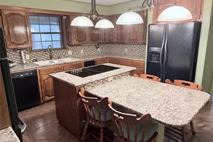 7 Fox Hollow Rd, Joshua, TX 76058 - Photo 11