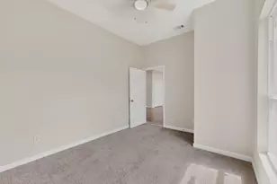 1612 Jones St, Greenville, TX 75401 - Photo 29