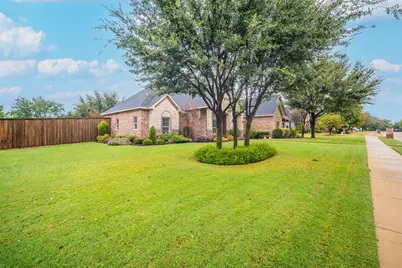 115 Fairway Drive, Waxahachie, TX 75165 - Photo 23