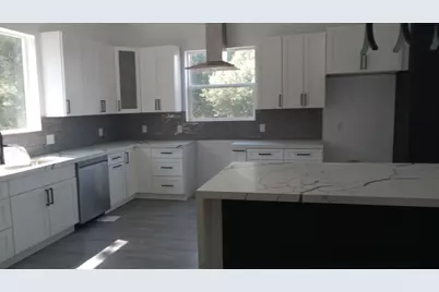 1820 Pollard Street, Dallas, TX 75208 - Photo 3