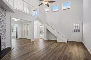 1476 Hampton Rd, Grapevine, TX 76051 - Photo 3