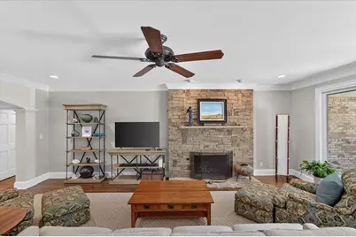 3520 Elm Creek Court, Fort Worth, TX 76109 - Photo 5