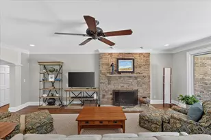 3520 Elm Creek Ct, Fort Worth, TX 76109 - Photo 5